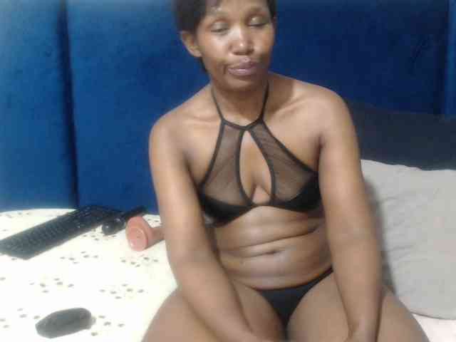 Sheila80 webcam