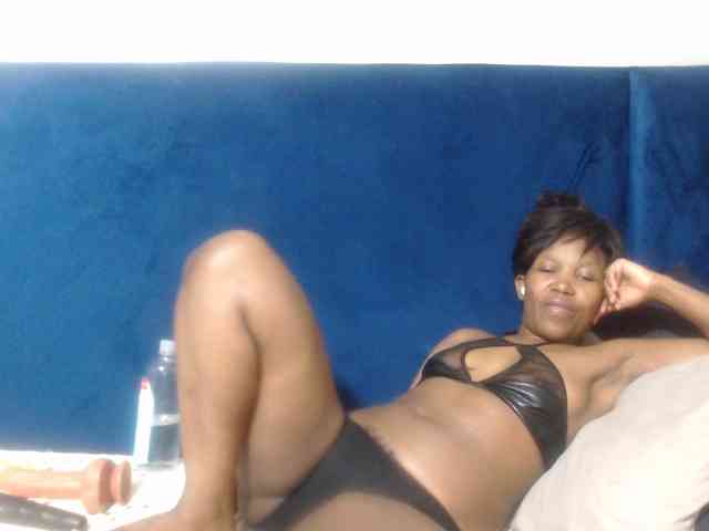 Sheila80 webcam