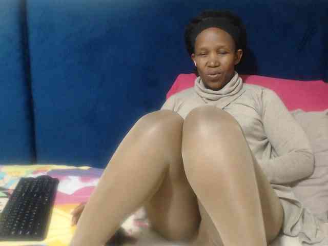 Sheila80 webcam