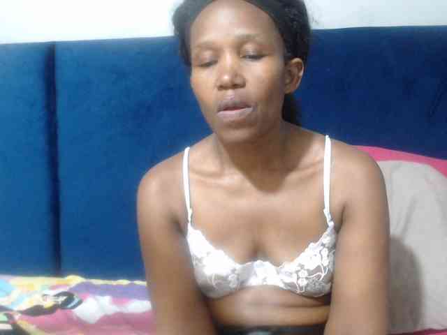Sheila80 webcam