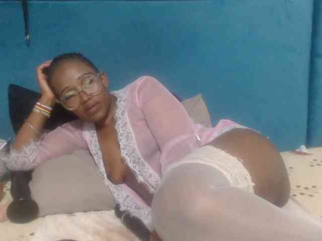 Sheila80 webcam