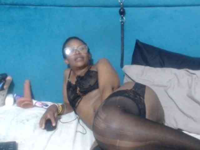 Sheila80 webcam