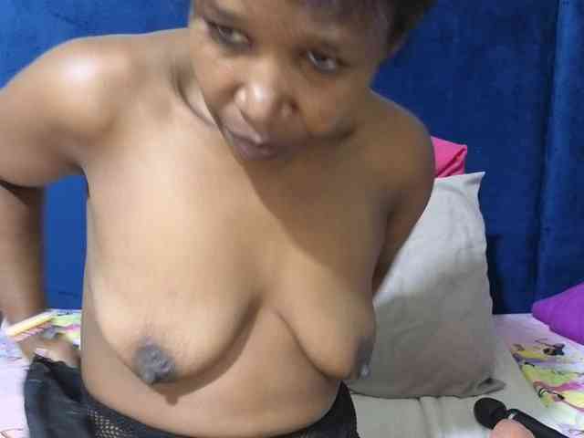 Sheila80 webcam
