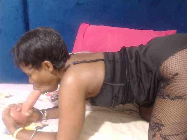 Sheila80 webcam