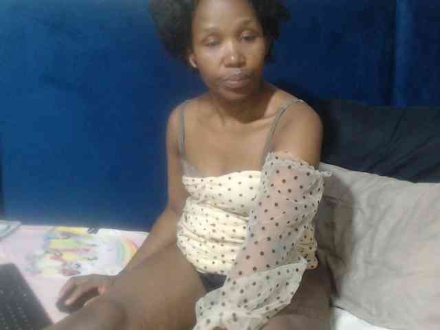 Sheila80 webcam