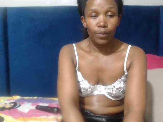 Sheila80 webcam