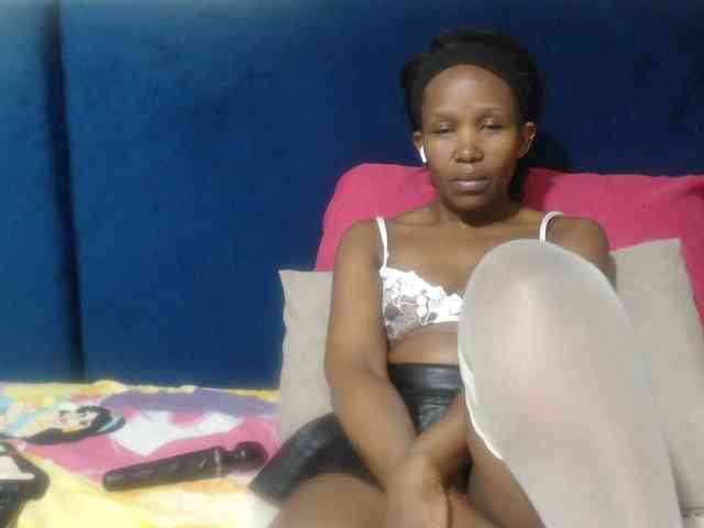 Sheila80 webcam