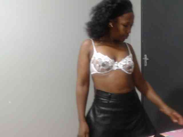 Sheila80 webcam