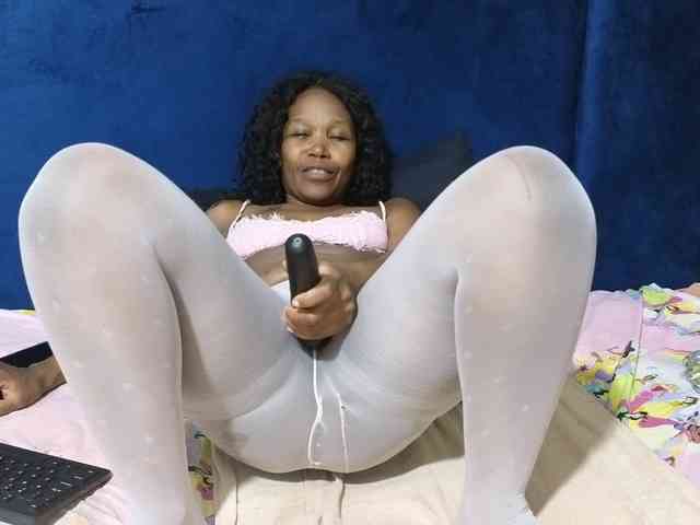 Sheila80 webcam