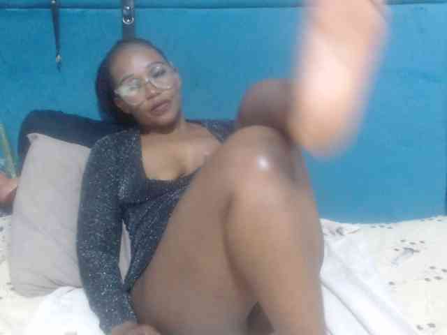 Sheila80 webcam