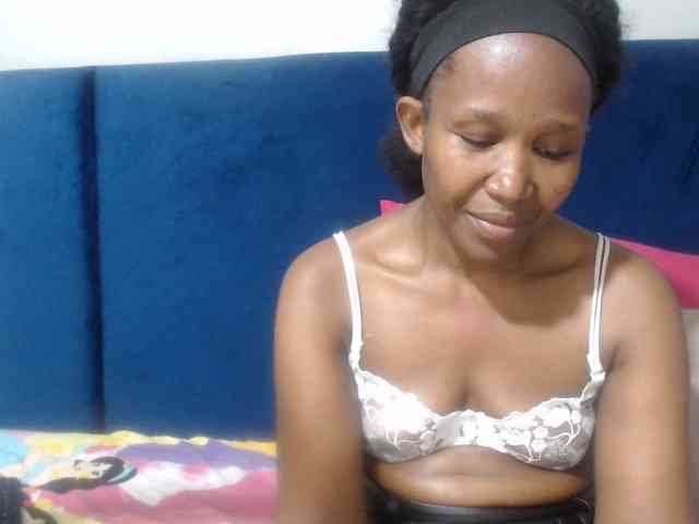 Sheila80 webcam