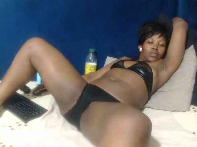 Sheila80 webcam