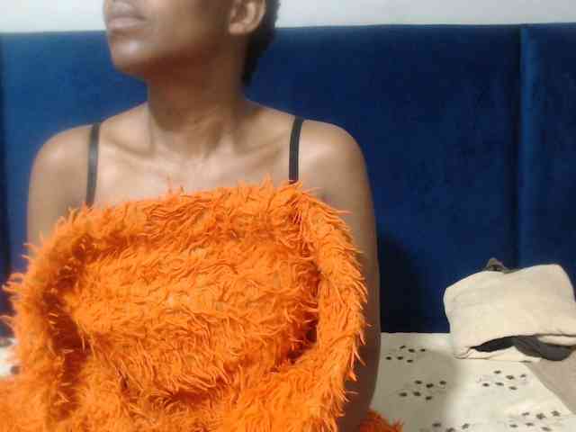 Sheila80 webcam