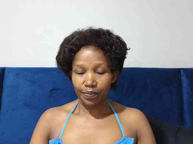 Sheila80 webcam