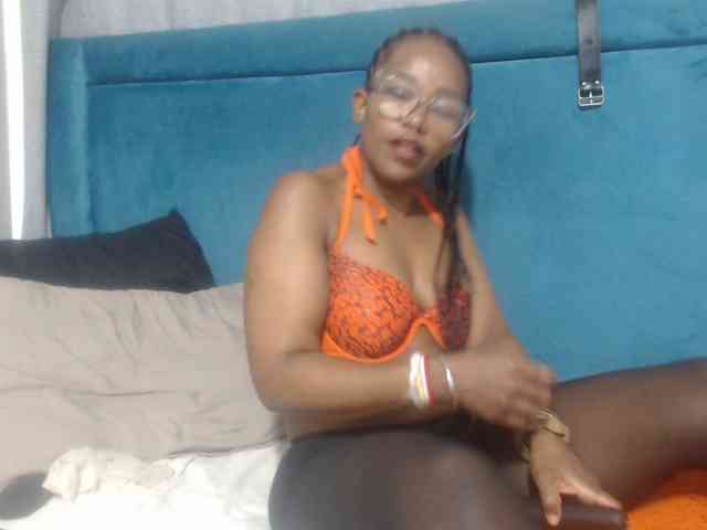 Sheila80 webcam