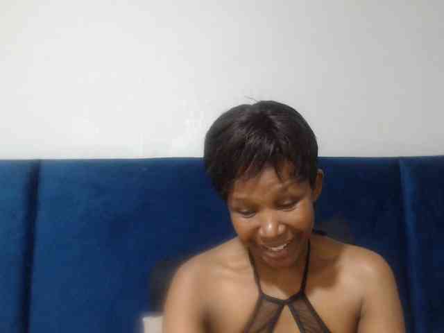 Sheila80 webcam