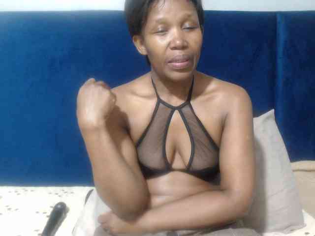 Sheila80 webcam