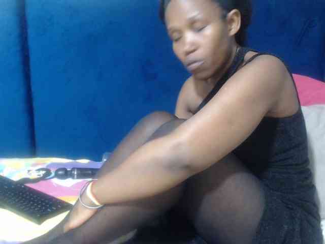 Sheila80 webcam