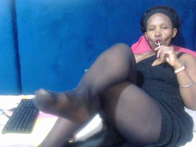 Sheila80 webcam