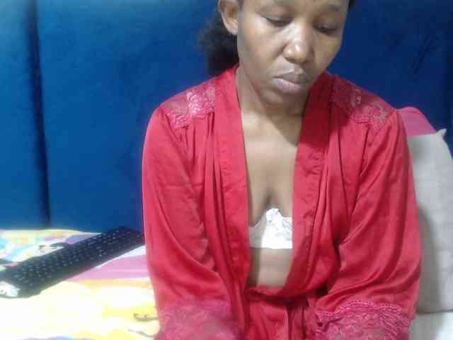 Sheila80 webcam