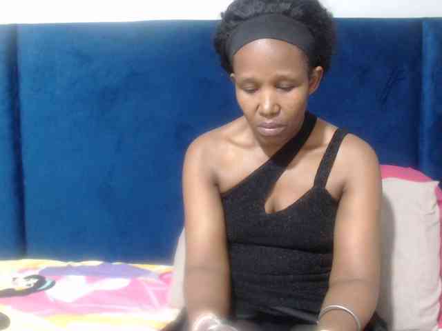 Sheila80 webcam