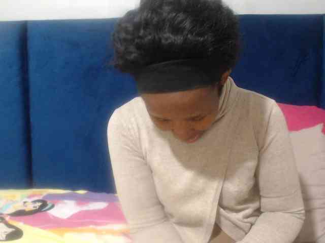 Sheila80 webcam