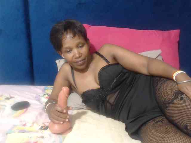 Sheila80 webcam