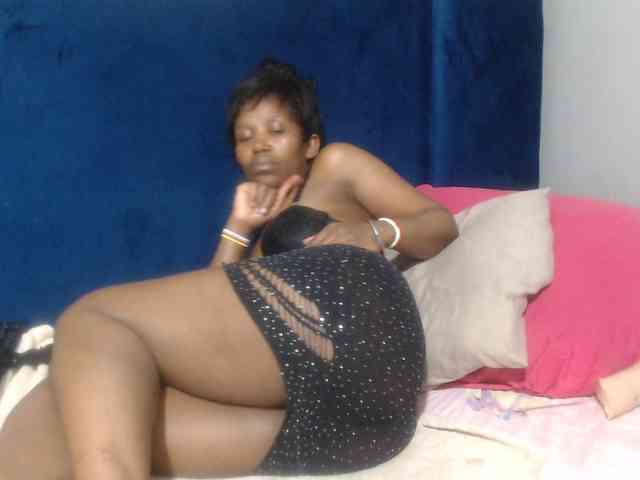 Sheila80 webcam