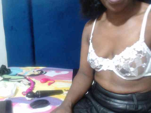 Sheila80 webcam