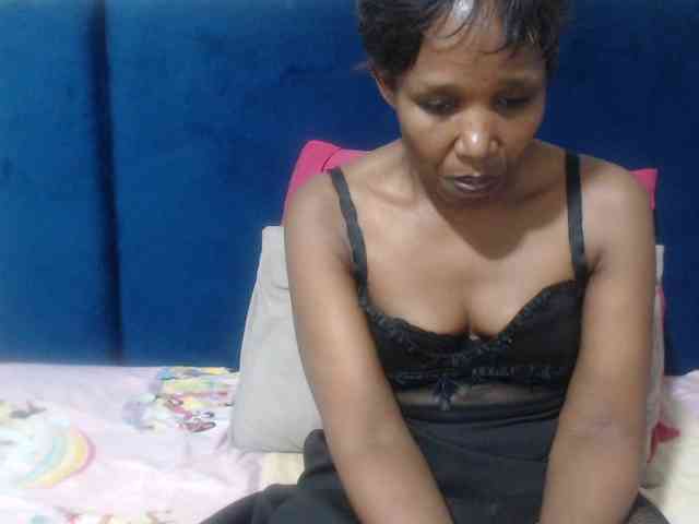 Sheila80 webcam