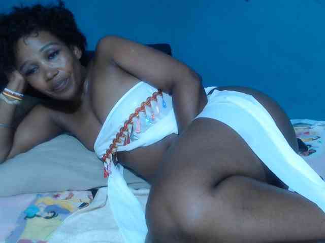 Sheila80 webcam