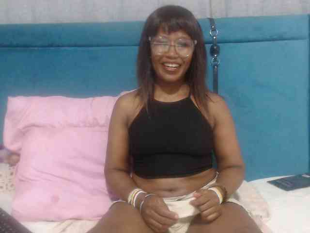 Sheila80 webcam