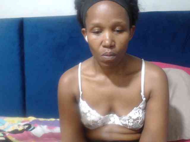 Sheila80 webcam
