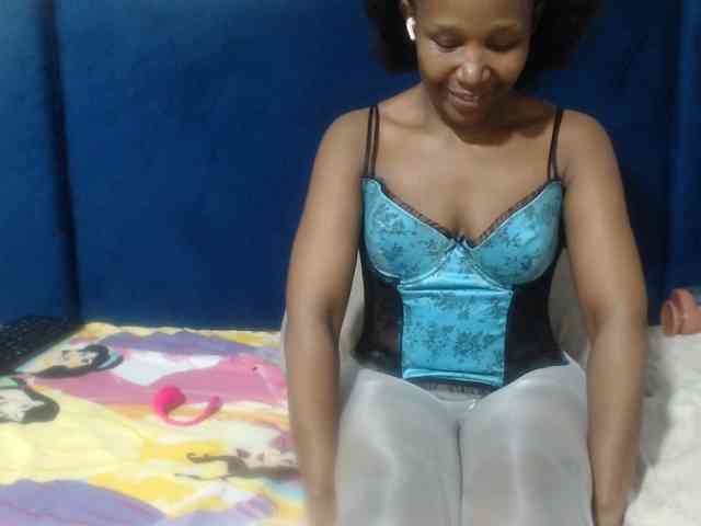 Sheila80 webcam