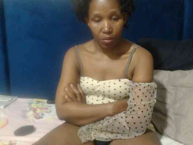 Sheila80 webcam
