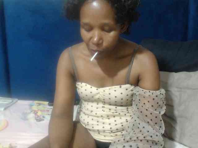 Sheila80 webcam
