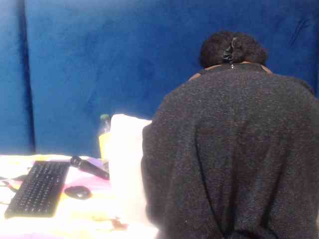 Sheila80 webcam