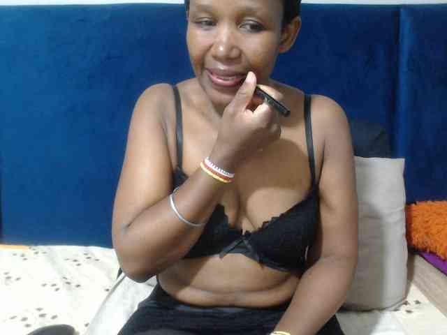 Sheila80 webcam