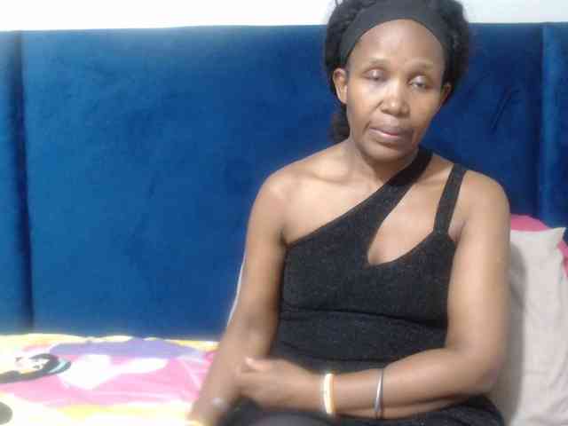 Sheila80 webcam