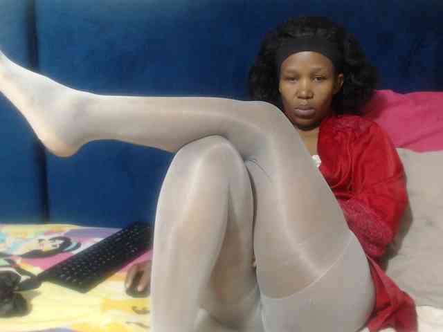 Sheila80 webcam