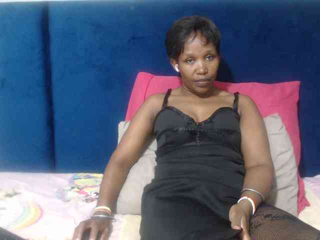 Sheila80 webcam