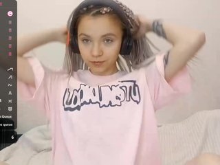 EleanorBaker Porn Show