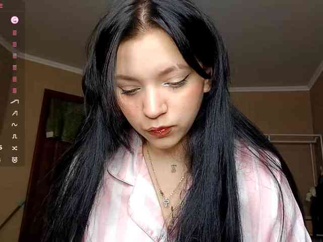 EleanorBaker webcam