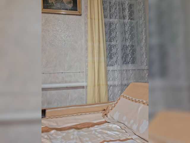 Vika211's BongaCams show and profile