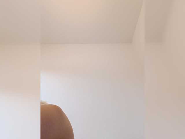 Vika211 from BongaCams is Freechat