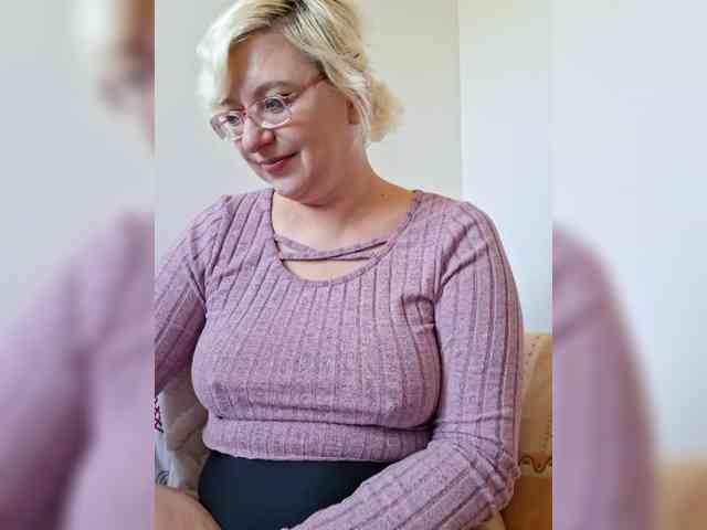 Vika211 webcam