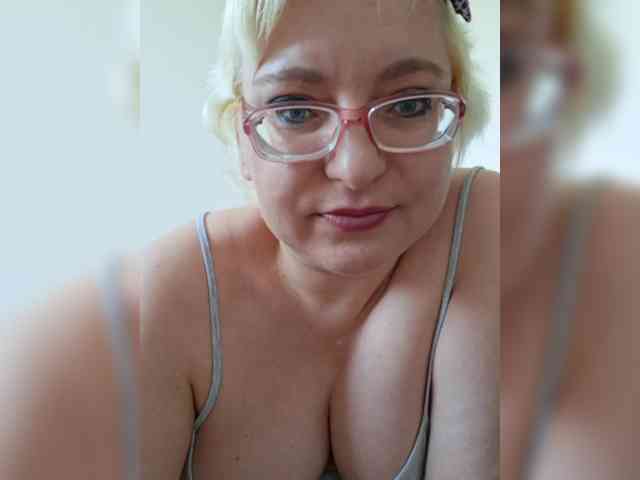 Vika211 webcam