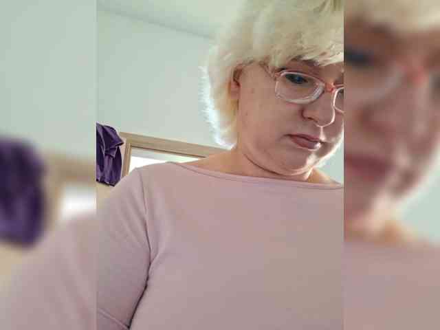 Vika211 webcam