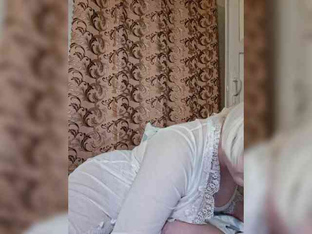 Vika211 Live Webcam on BongaCams