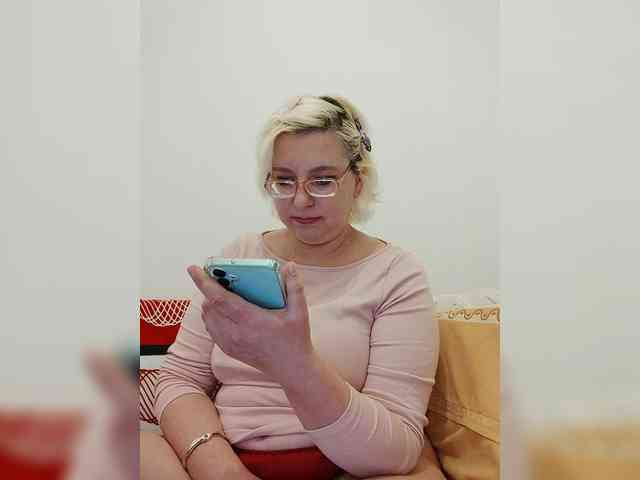 Vika211 webcam